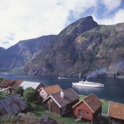 Visit Flåm