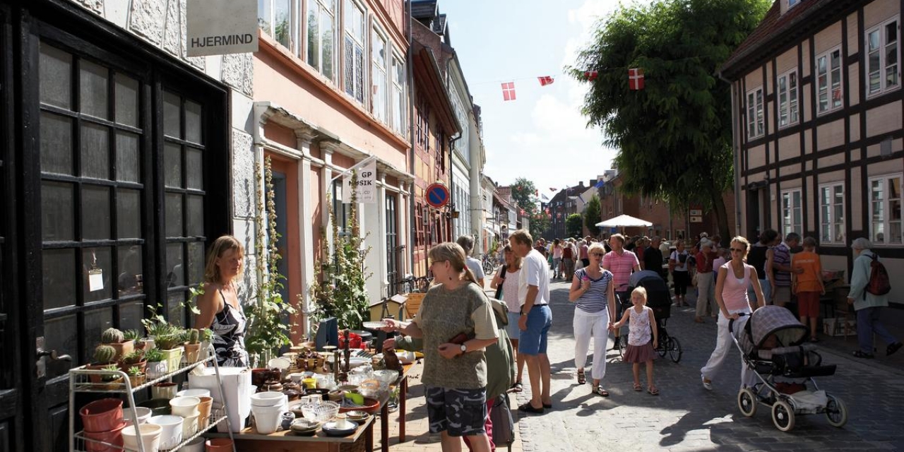 Flea Market in the Historic Quarter