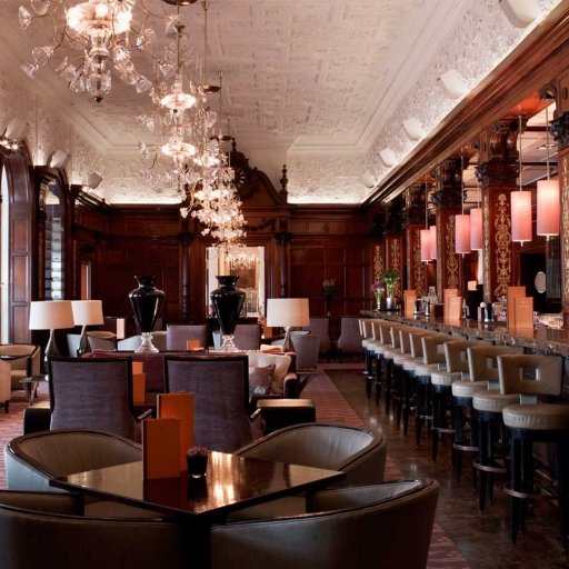 Grand Hotel 