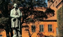 The famous fairytale writer Hans Christian Andersen was born in Odense