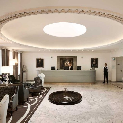 Hotel Phoenix