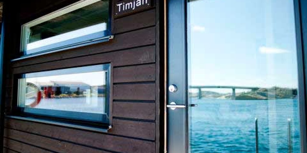 Stay in a floating hotel - the first one in Sweden 